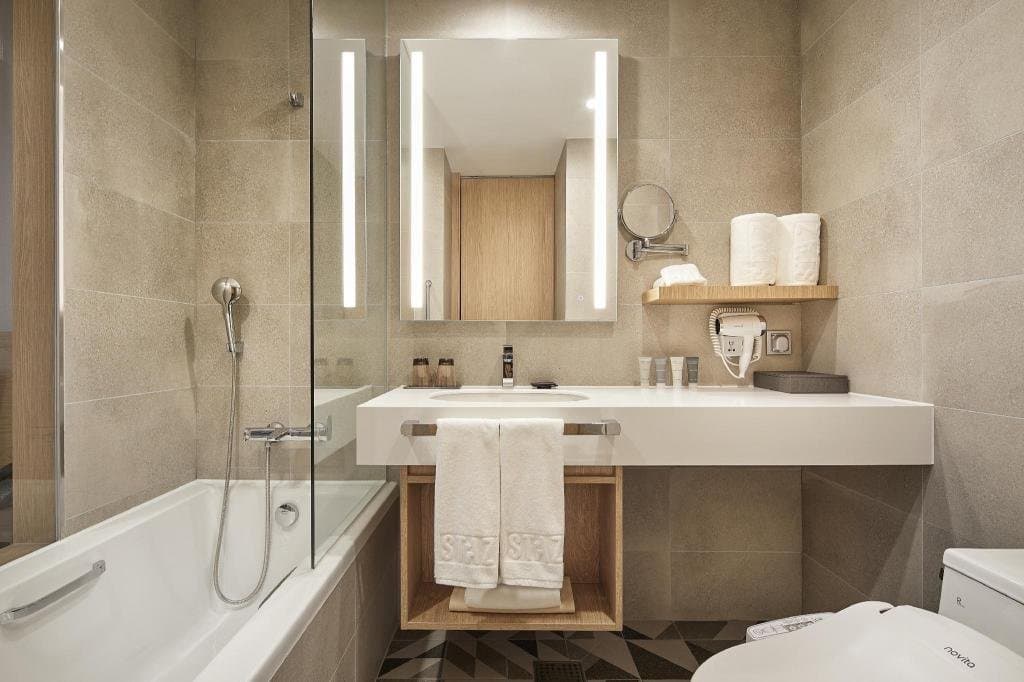 Private bathroom · Seoul residence